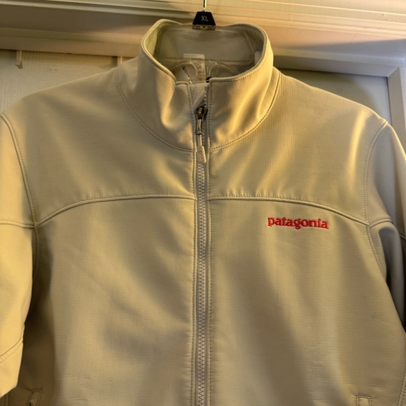 Patagonia Women's Adze Softshell Jacket Tailored Gray - Picture 3 of 8